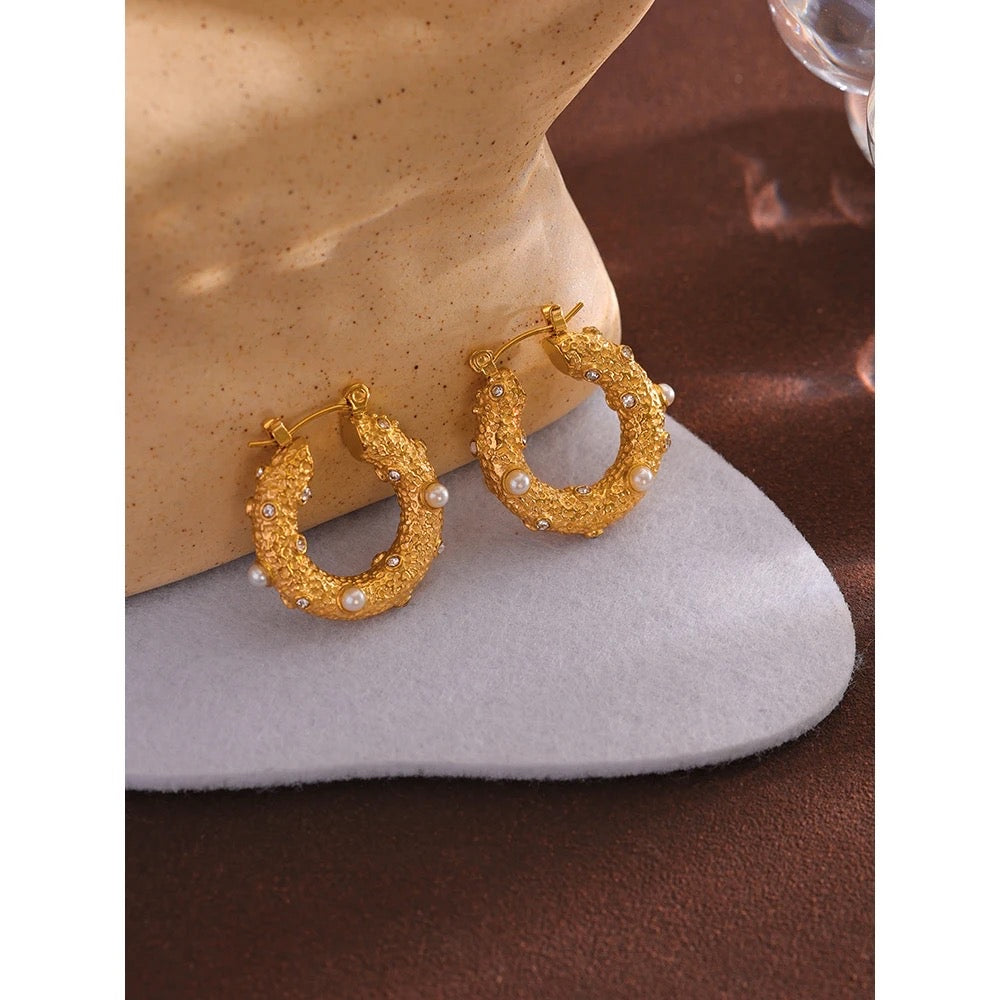 Pearl zirconia elegant hoop