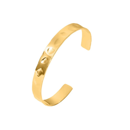 Concave elegant cuff bracelet