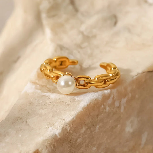 Pearl adjustable ring