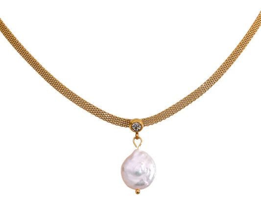 Natural pearl pedant choker