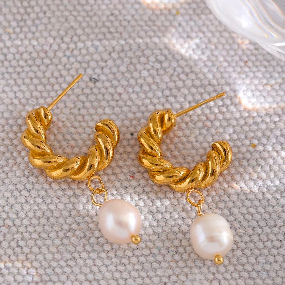 Pearl drop stud earrings