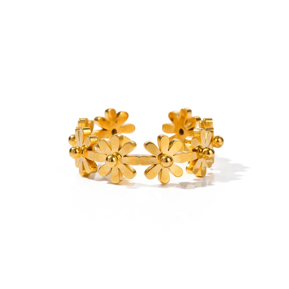 Gold flowers adjustable ring