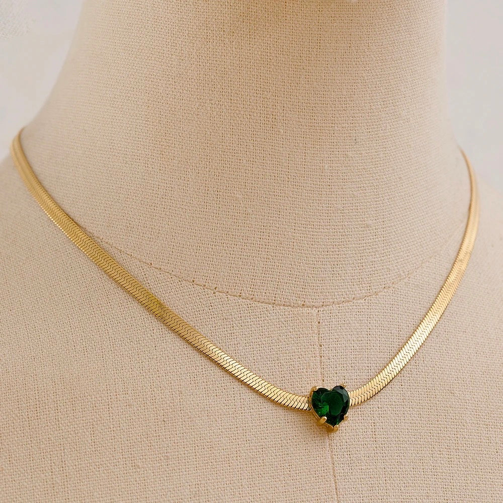 Heart elegant necklace