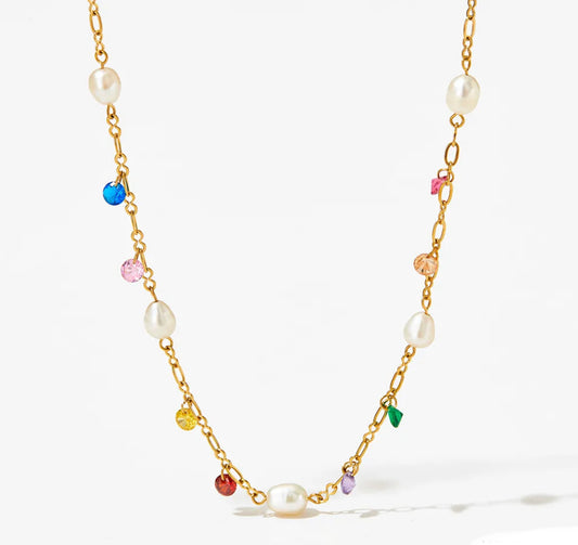 Colorful pearl necklace