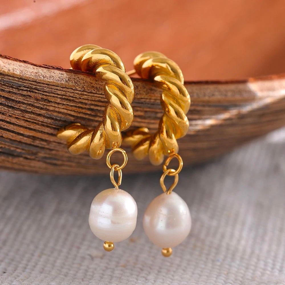 Pearl drop stud earrings