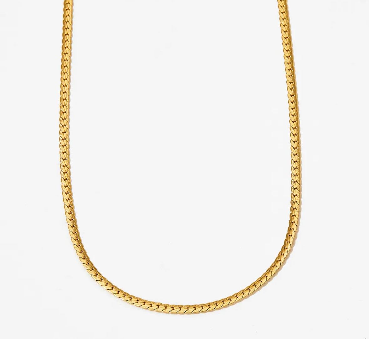 Elegant necklace