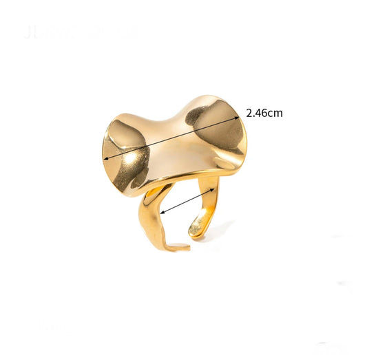 Circular texture adjustable ring