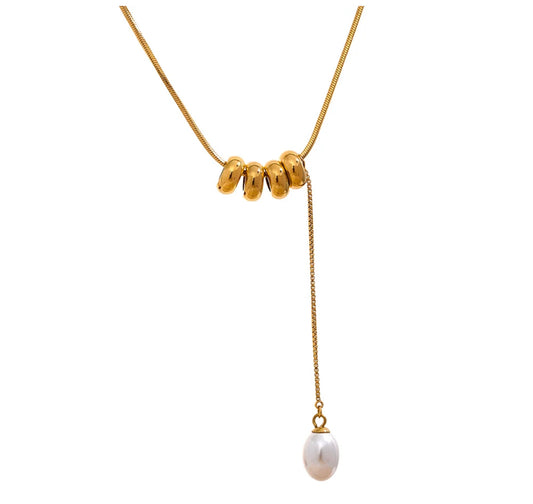 Round beads with pearl drop necklace