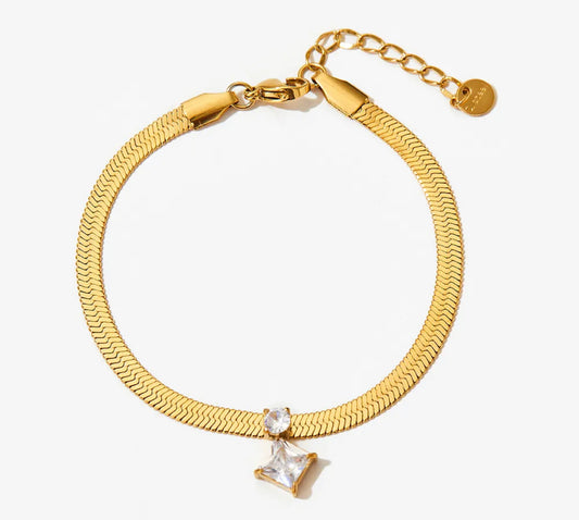 White snake elegant bracelet