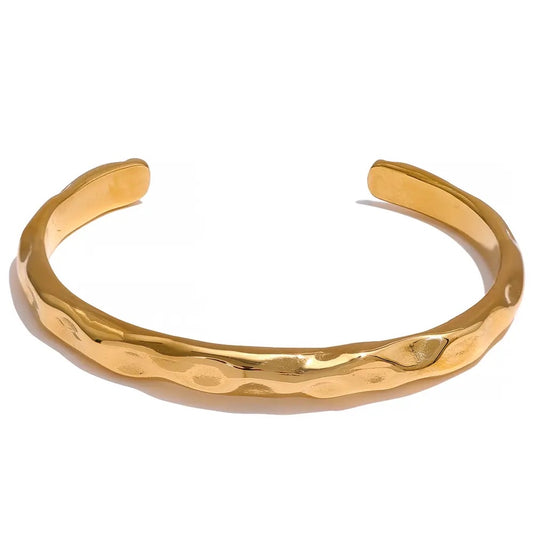 Texture simple cuff bracelet