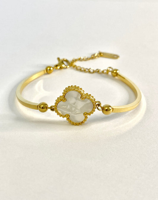 White clover bracelet