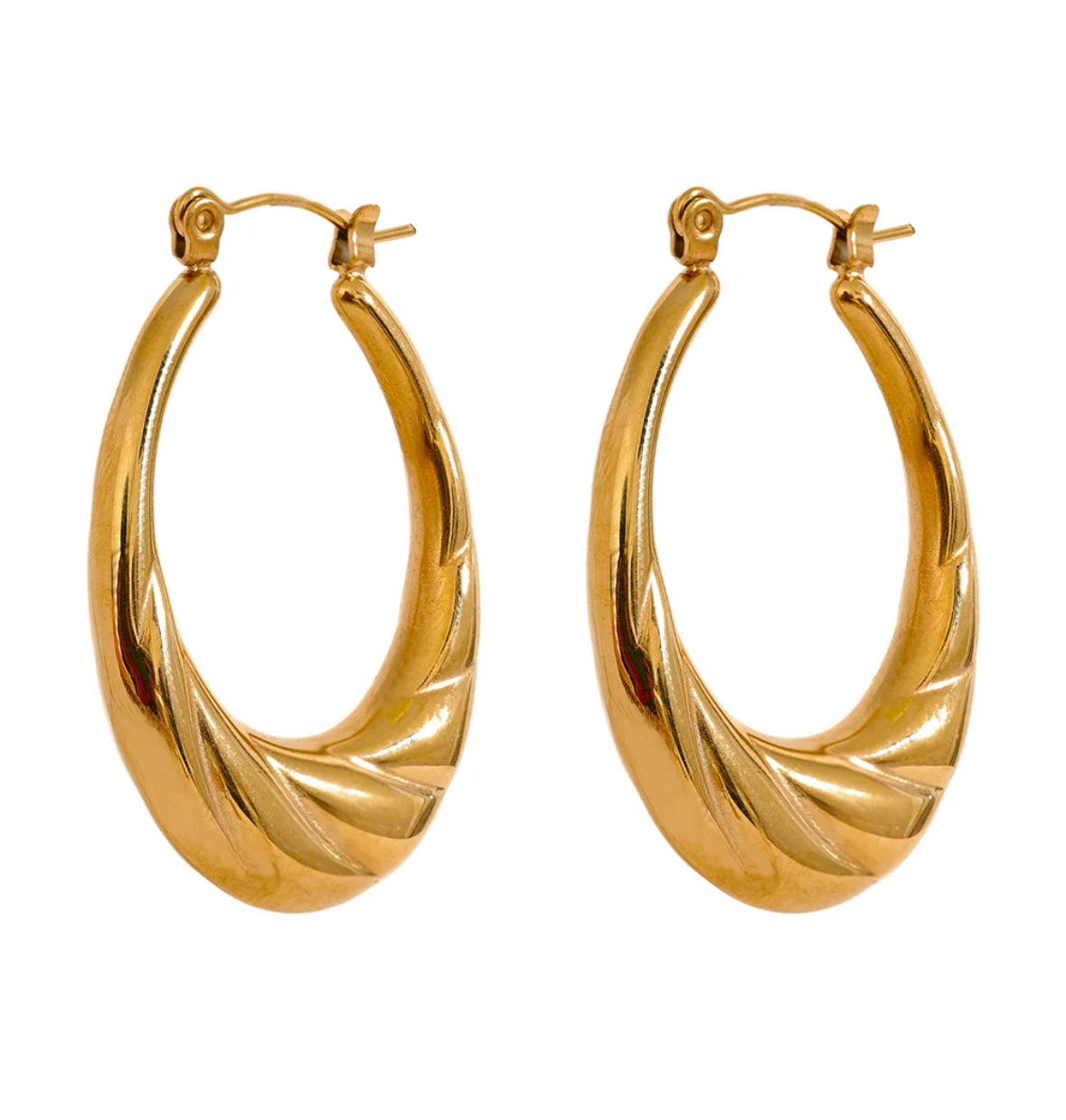 Texture gold hoop earrings