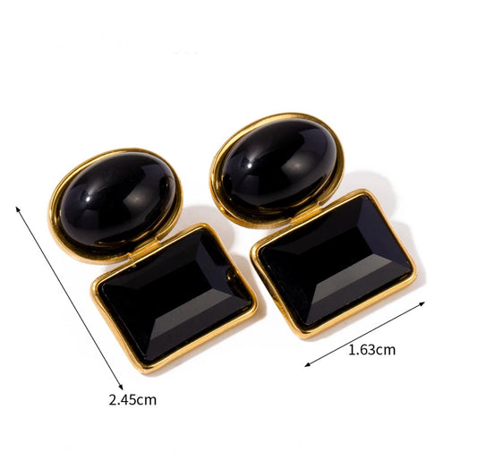 Black agate elegant stud earrings
