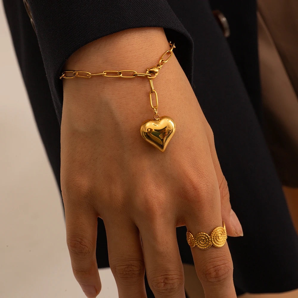 Heart paper clip bracelet