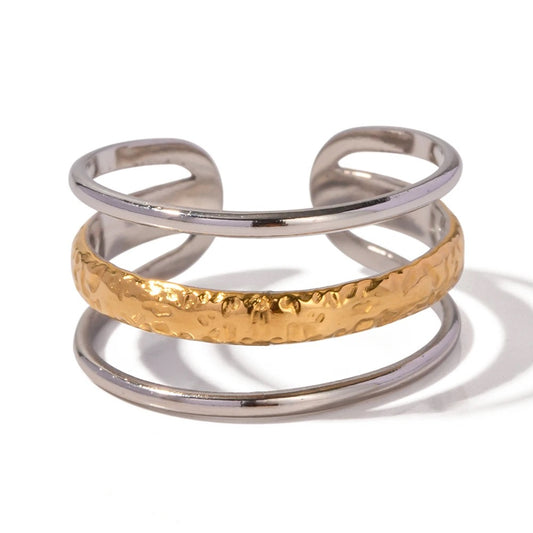 Two tone texture adjustable ring