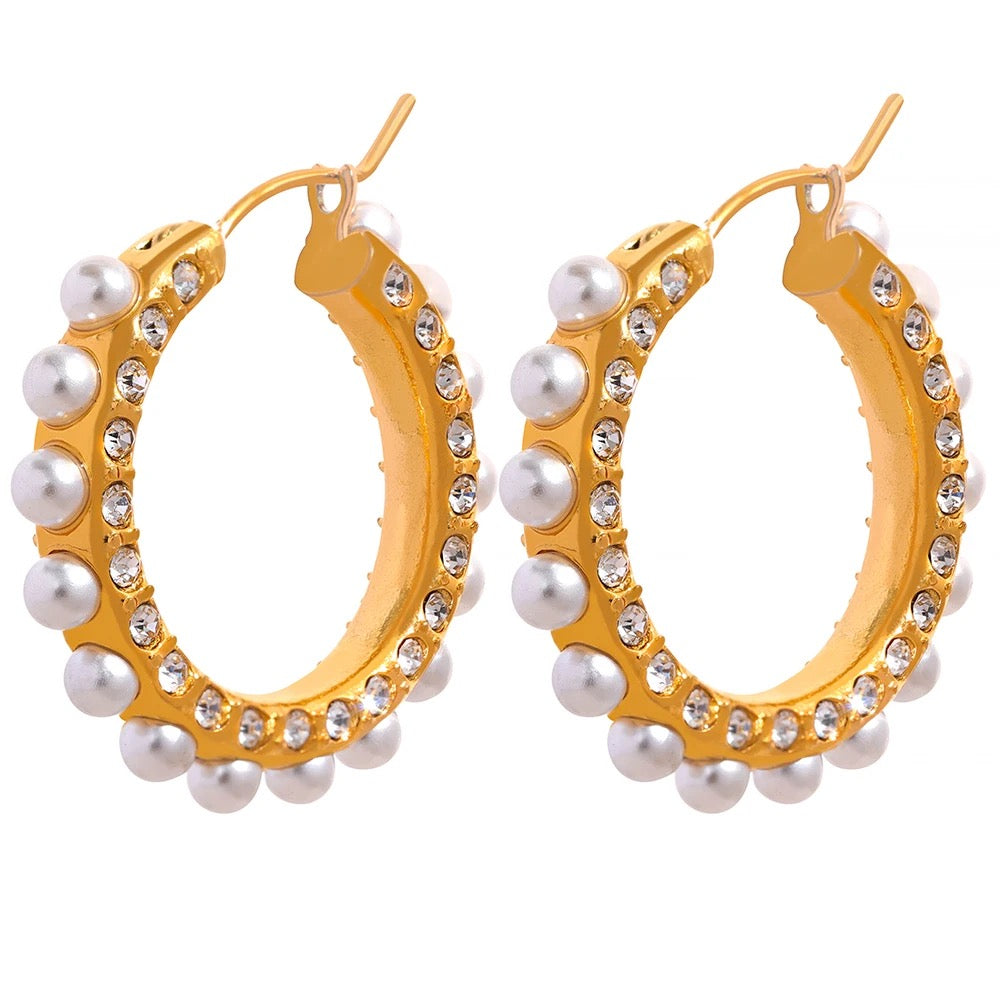 Pearls zirconia hoops
