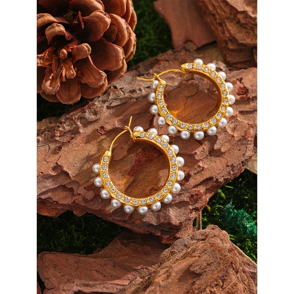 Pearls zirconia hoops