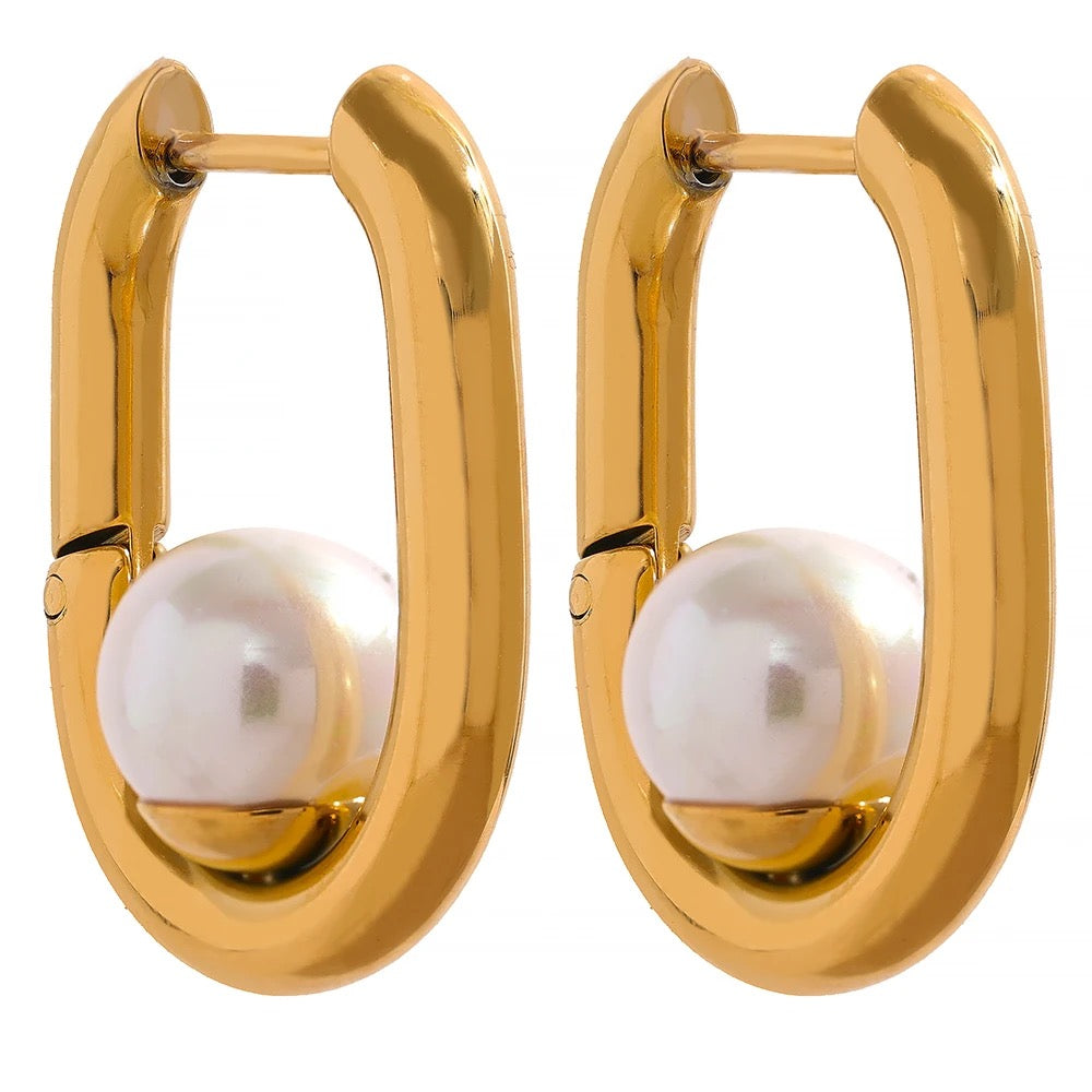 Oval pearl hoop earrings