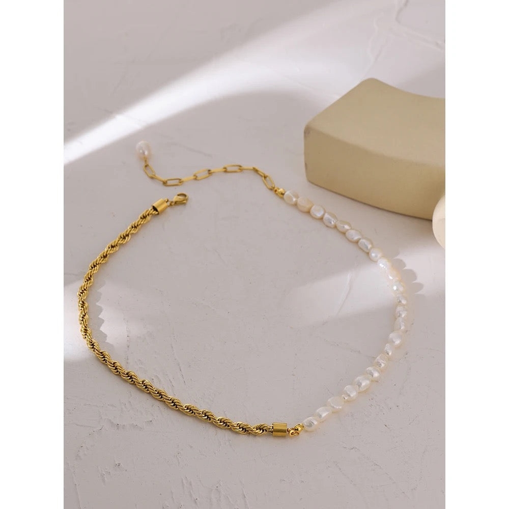 Pearl luxury necklace