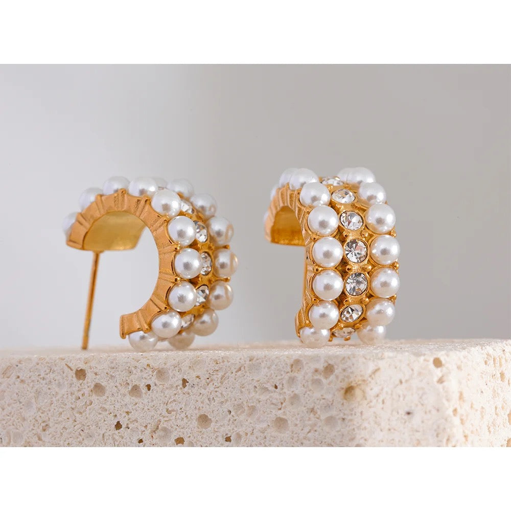 Pearl chunky hoop stud earrings