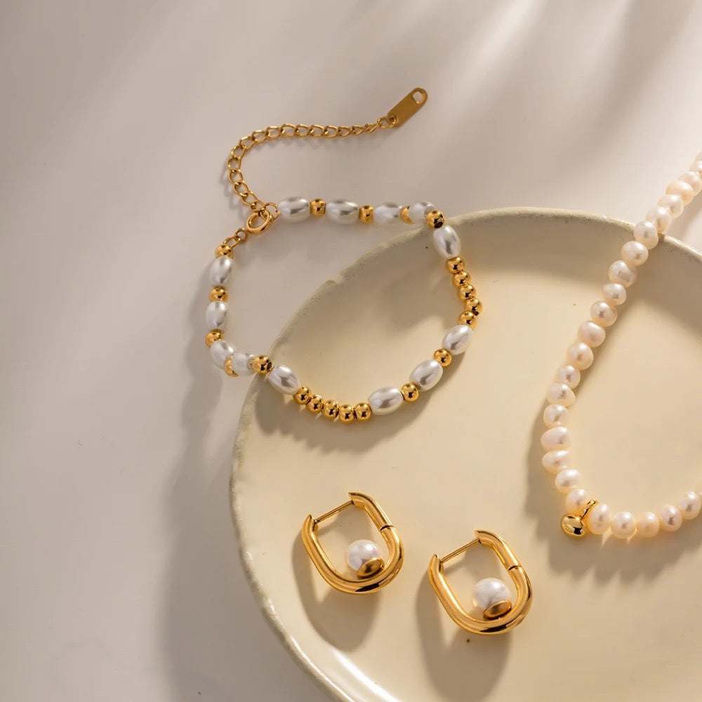 Bead pearl bracelet