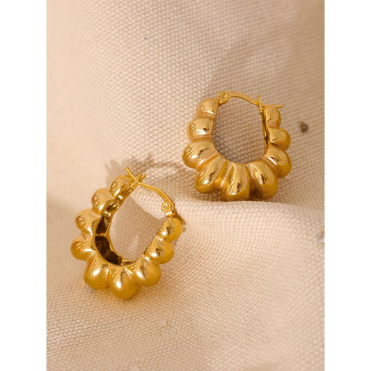 Texture hoop earrings