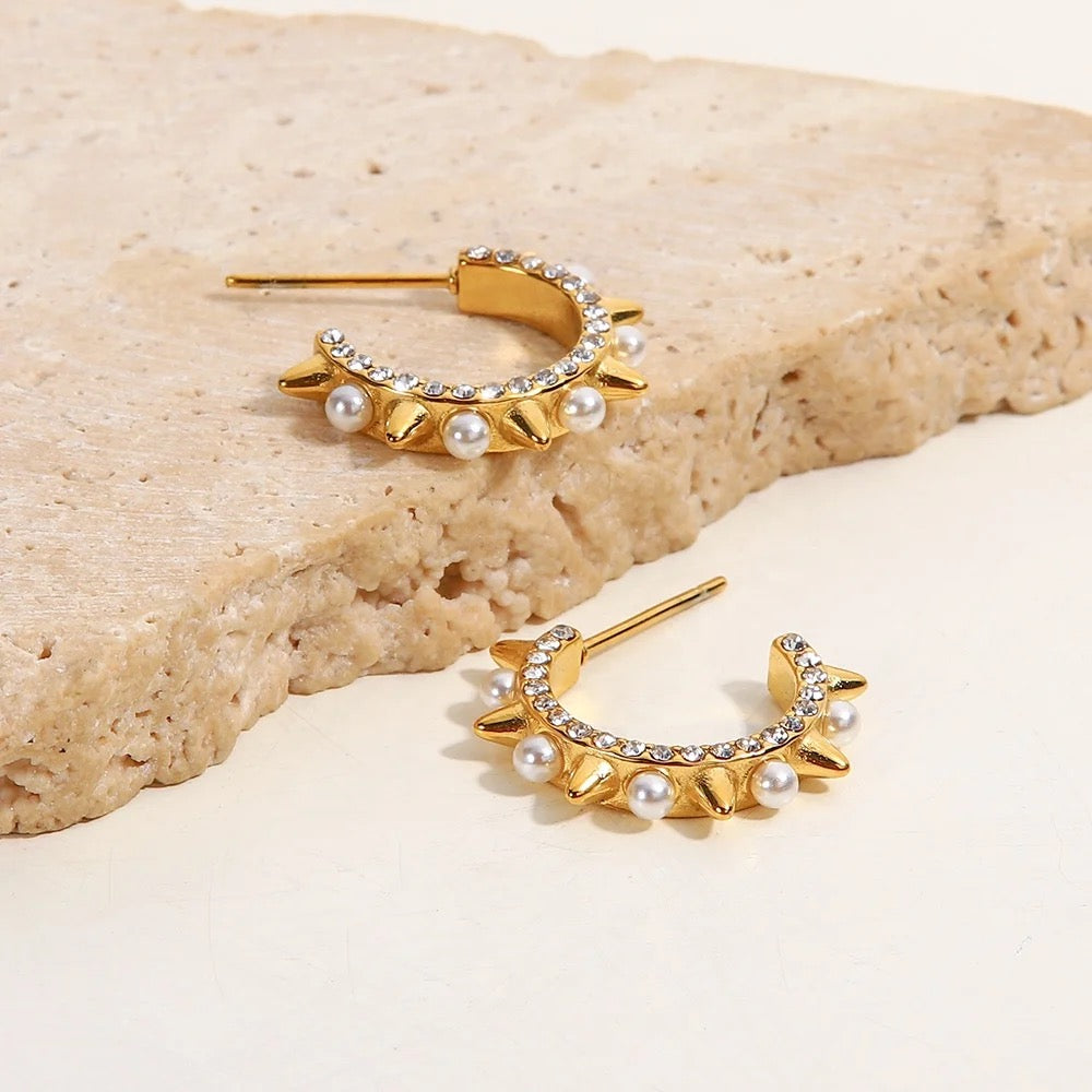 Shape pearl hoop stud earrings