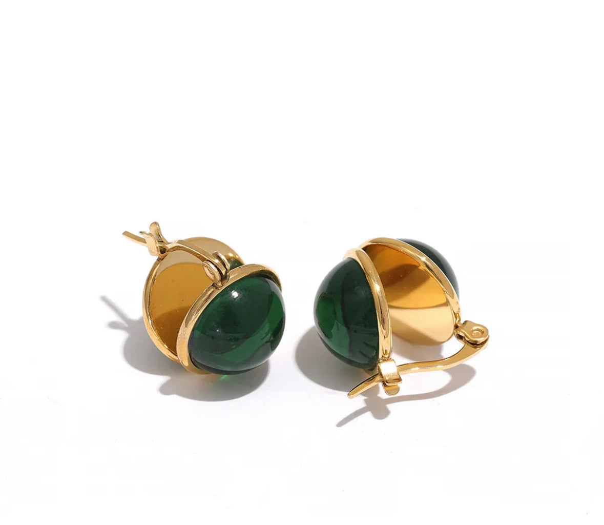 Elegant Huggie hoop earrings