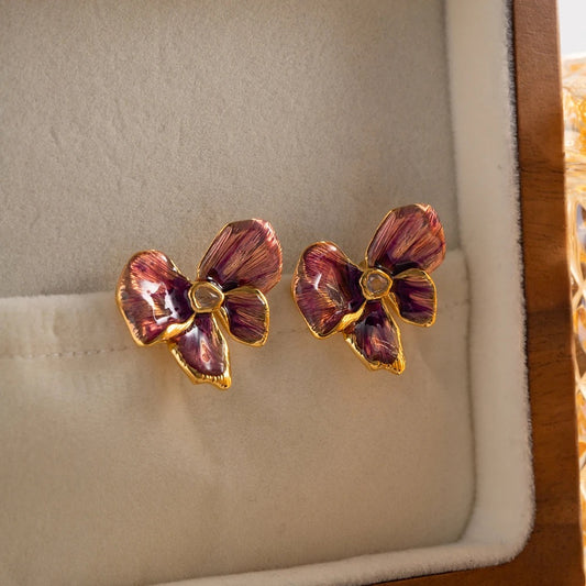 Flower stud earring
