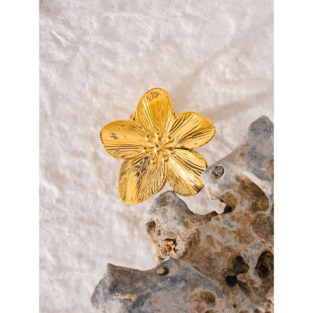 Big flower adjustable ring