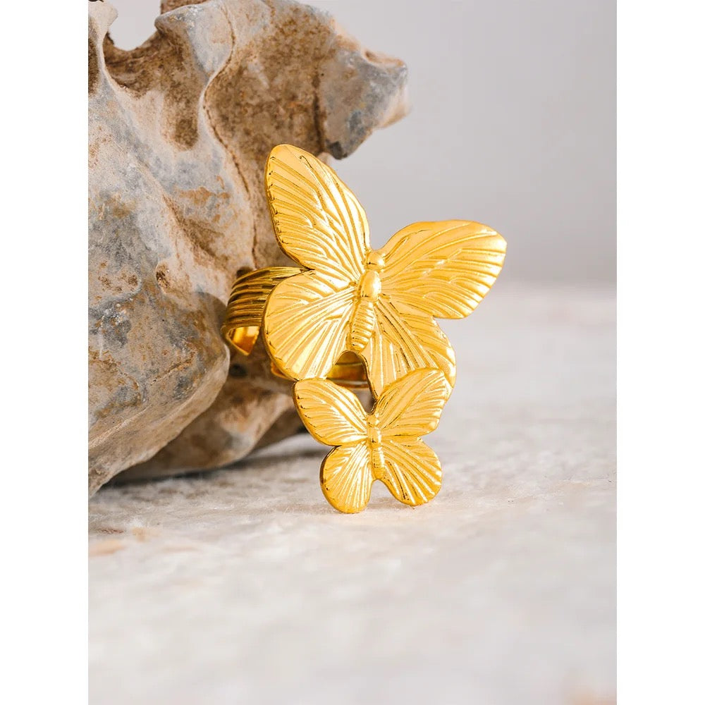 Big butterfly adjustable ring
