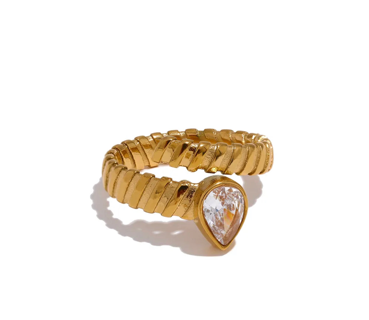 Twisted snake adjustable ring