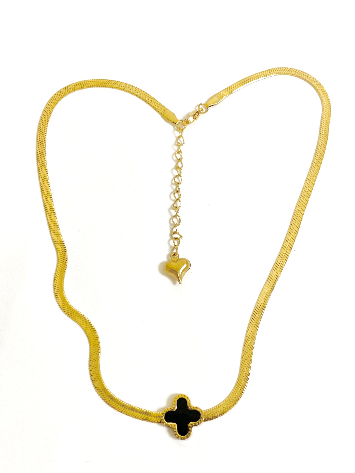 Snake black clover necklace