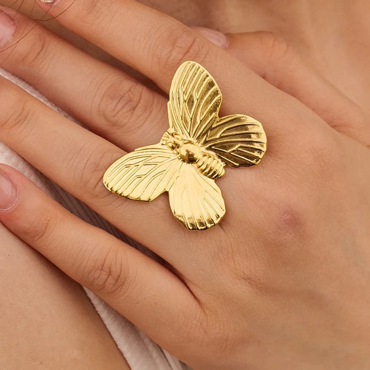 Big butterfly adjustable ring