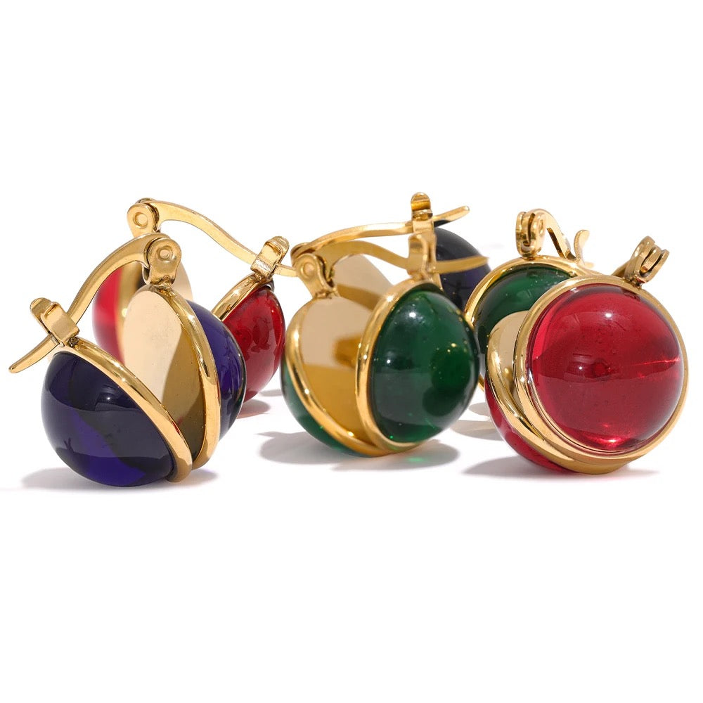 Elegant Huggie hoop earrings