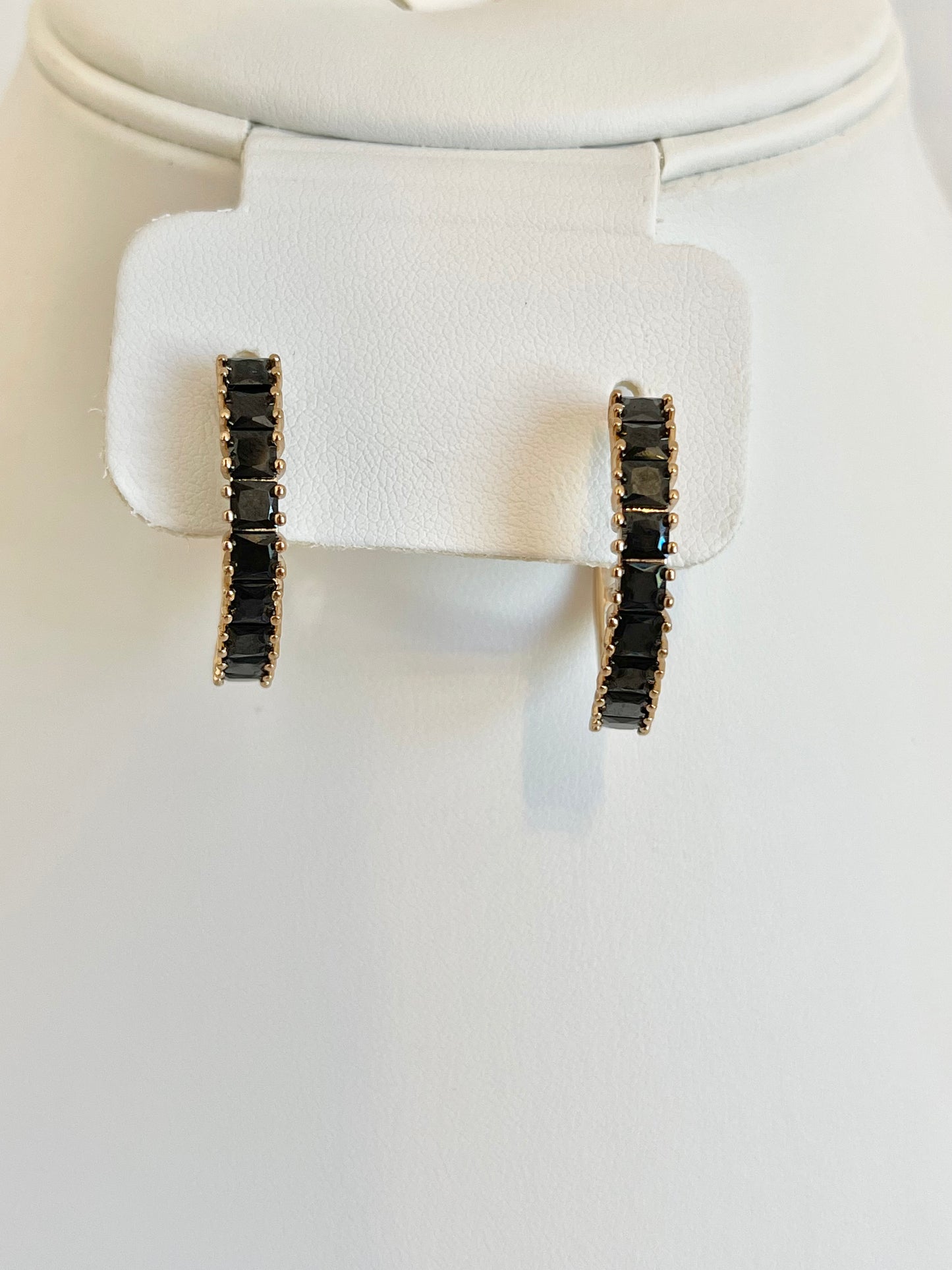 Black crystals hoops earrings