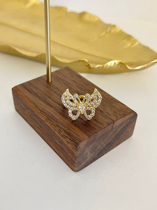 Butterfly ring