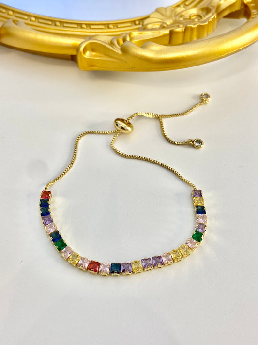 Multicolor adjustable bracelet