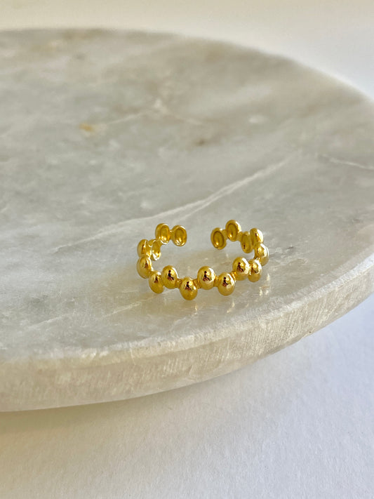 Simple adjustable ring