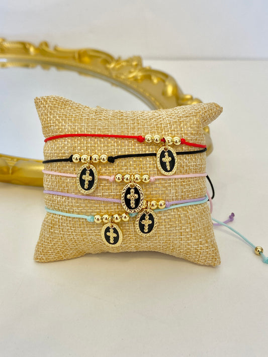 Cross string bracelet