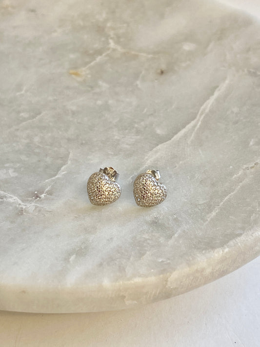 Heart stud earrings