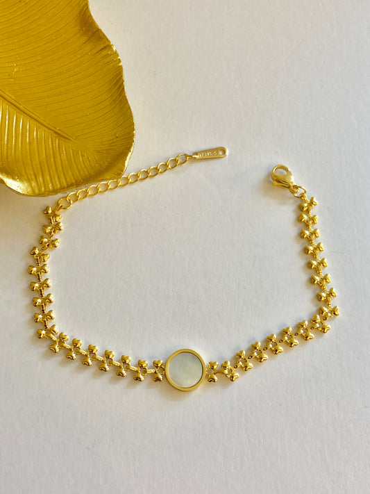 Round bracelet