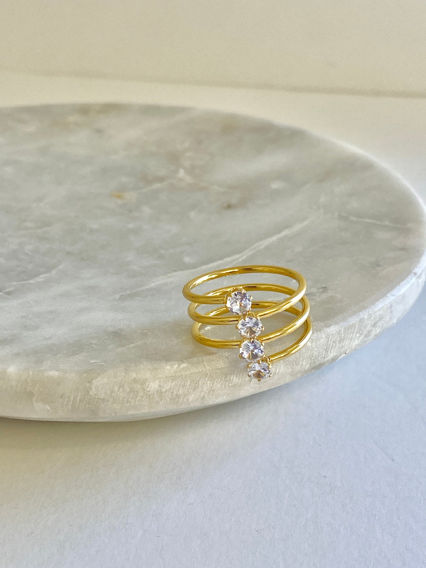 Fancy adjustable ring