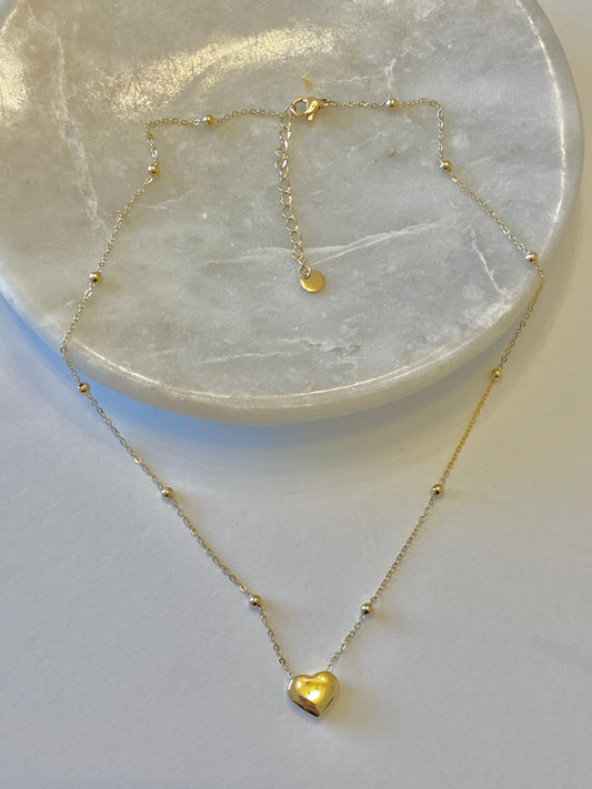 Round bead heart necklace