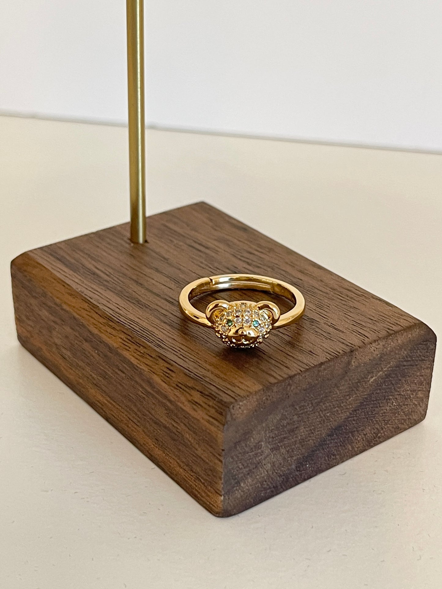Bear ring