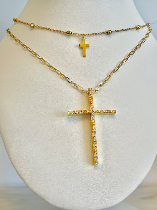 Multilayer cross necklace