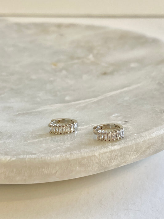 Small Huggie hoops earrings