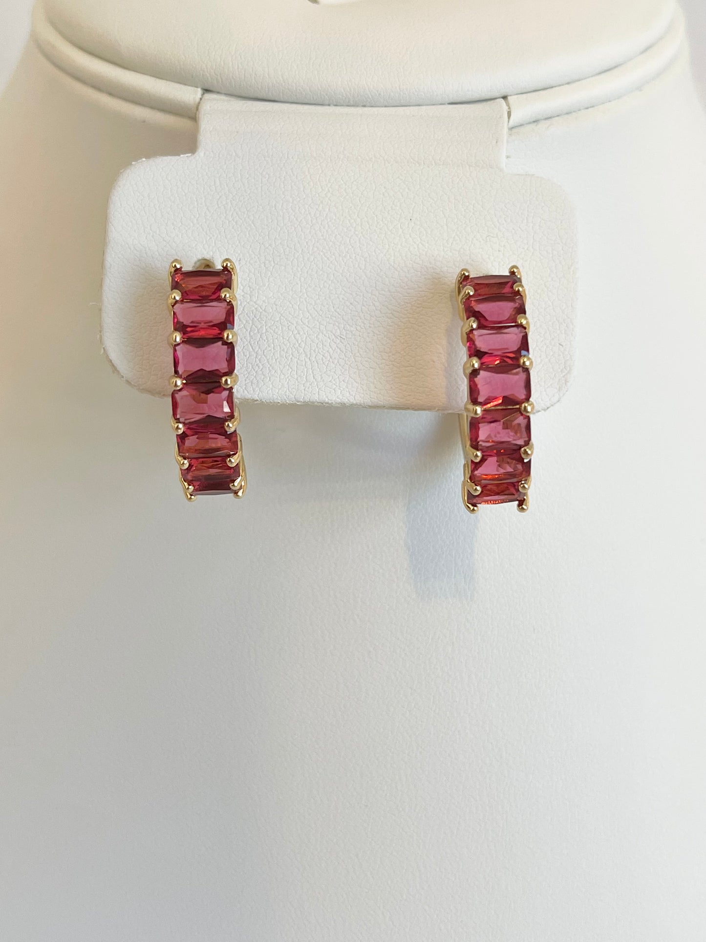Red crystals hoops earrings