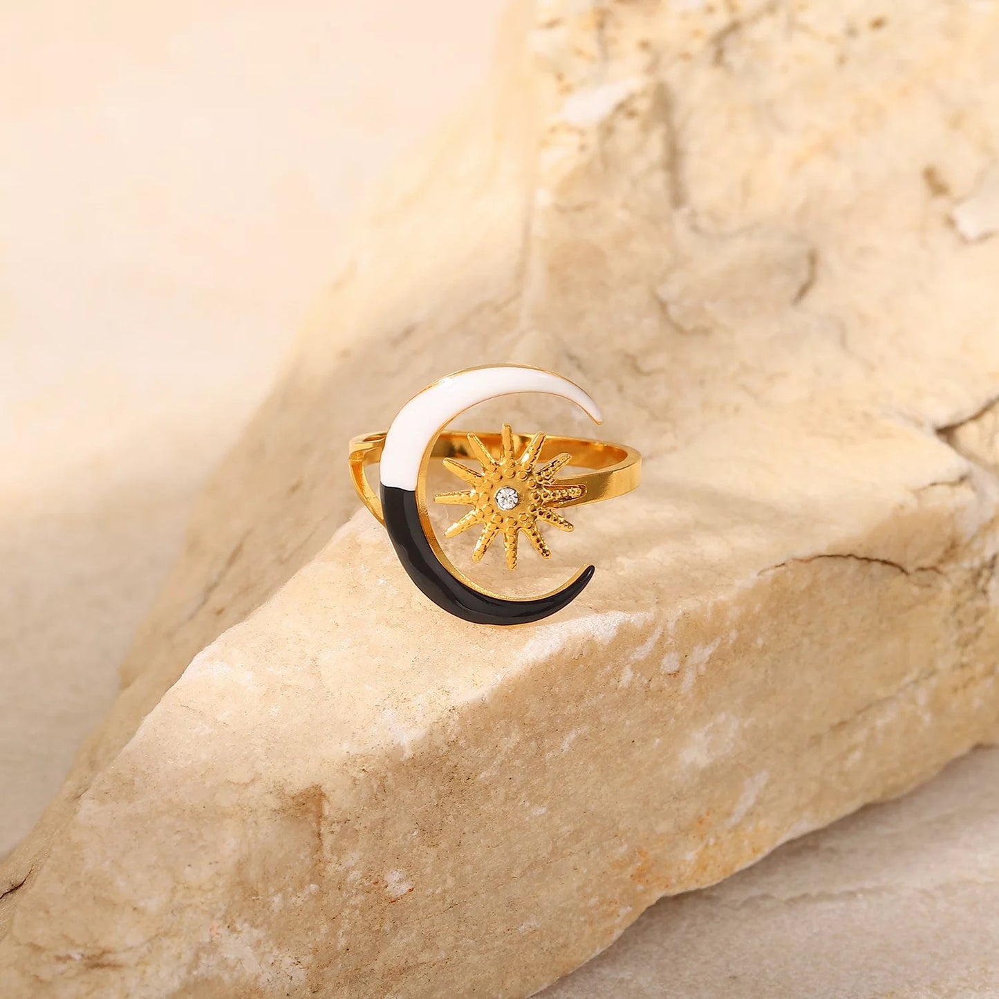 Black and white moon adjustable ring