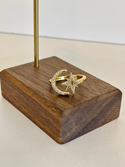 Moon and star ring